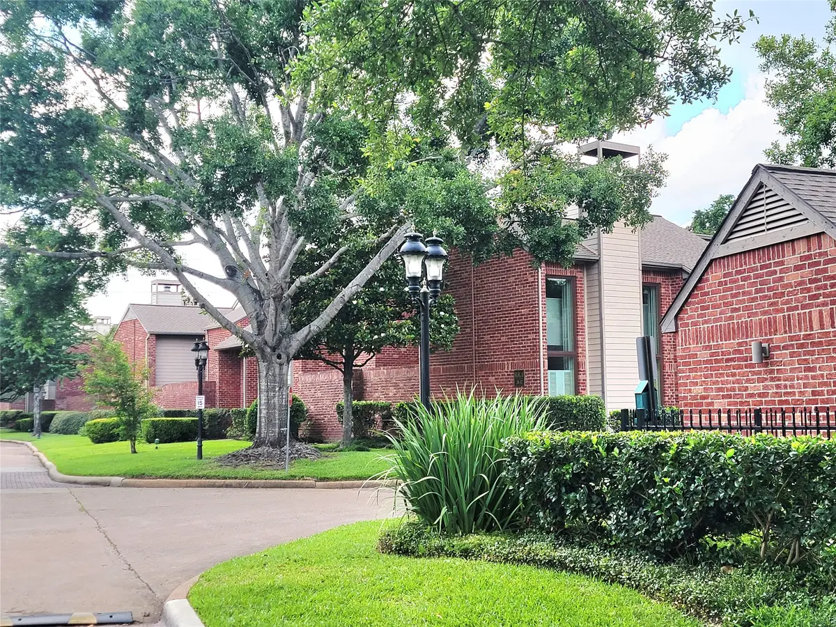 7447 Cambridge Street #30, Houston, TX 77054 - #1