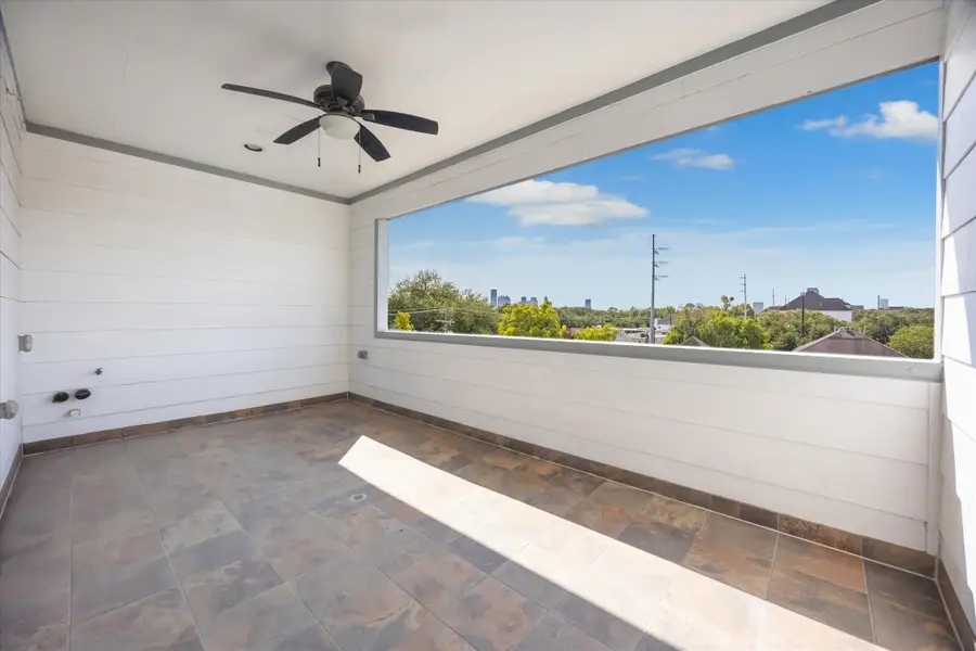 912 Yale Street #B, Houston, TX 77008 - #2