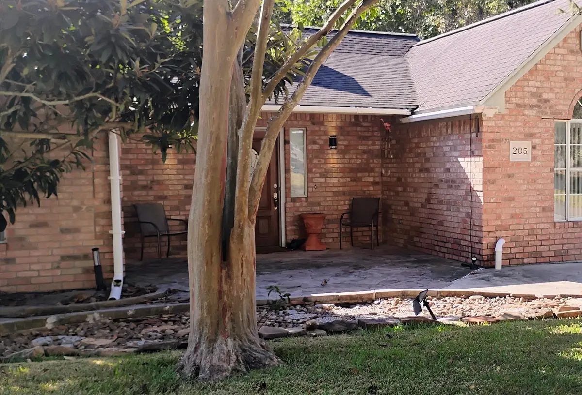 205 Don Q Lane, Baytown, TX 77523 - Image #1