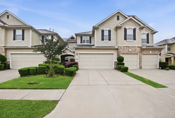 16019 Summerville Lake Drive, Tomball, TX 77377