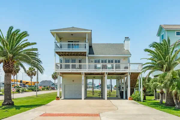 25138 Intrepid Lane, Galveston, TX 77554