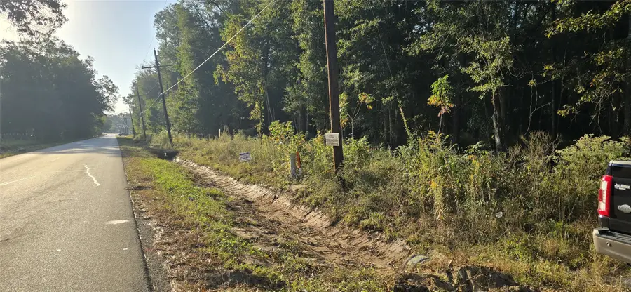 7555 Broussard Road, Beaumont, TX 77713 - #3