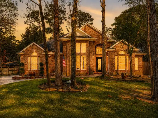 715 Somerset Street, Conroe, TX 77302