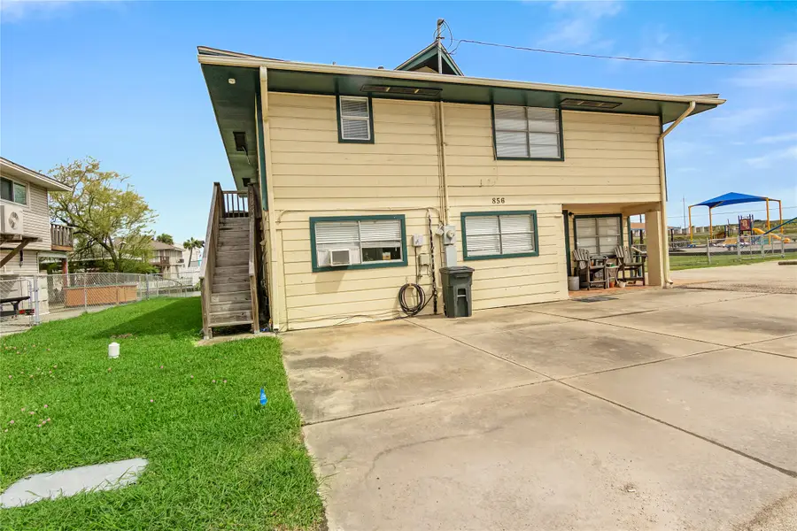 856 Bonita Street, Bayou Vista, TX 77563 - #2