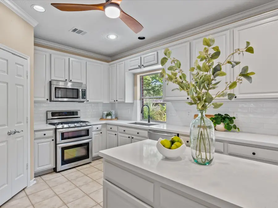 15242 Shapiro Springs Lane, Houston, TX 77095 - Image #2