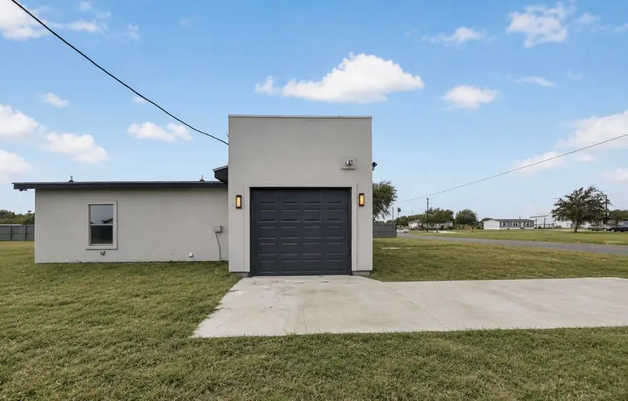 4722 Zaylee Street, Donna, TX 78537 - #3
