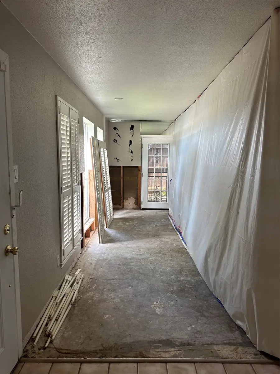 10149 Kemp Forest Drive, Houston, TX 77080 - #2