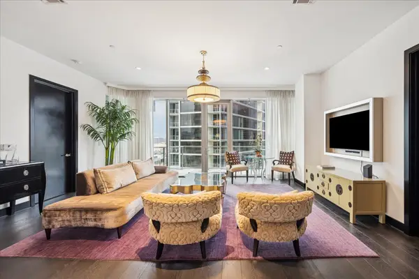 1600 Post Oak Boulevard #1007, Houston, TX 77056