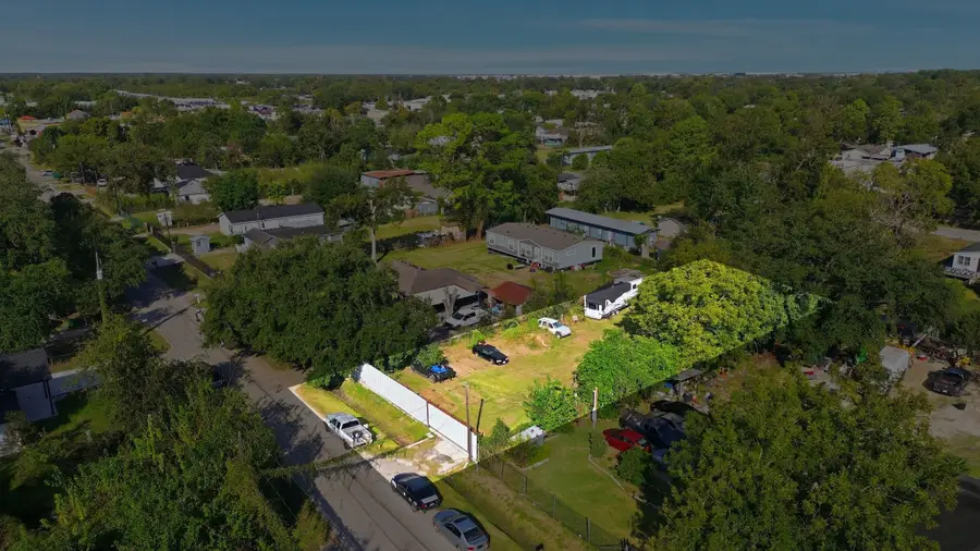 321 E Lorino Street, Houston, TX 77037 - Image #3