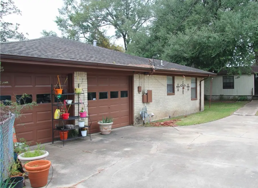 1114 Wilson Road, Humble, TX 77338 - Image #3
