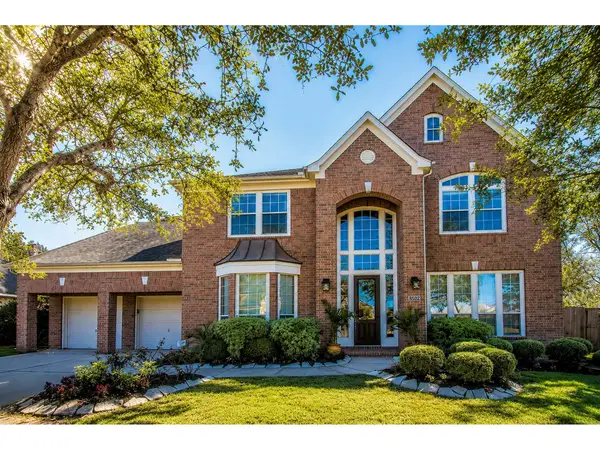 3902 Lake Hawkins Lane, Richmond, TX 77406
