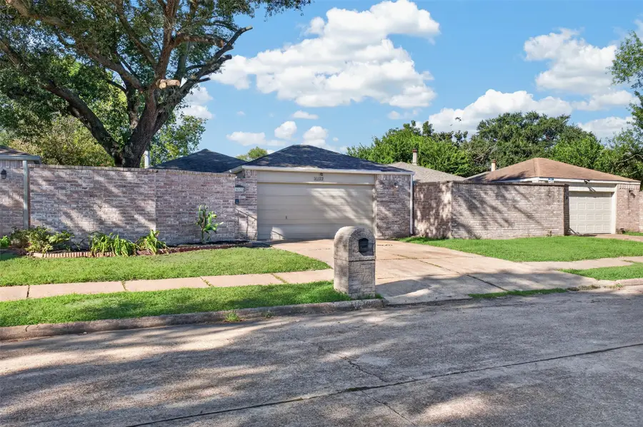 16122 Glen Mar Drive, Houston, TX 77082 - #2