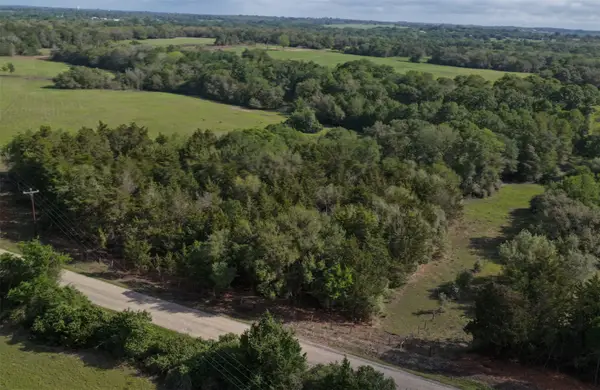 5 Baranowski Road, Brenham, TX 77833