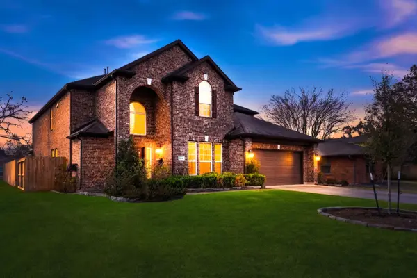 1515 Thornton Road, Houston, TX 77018