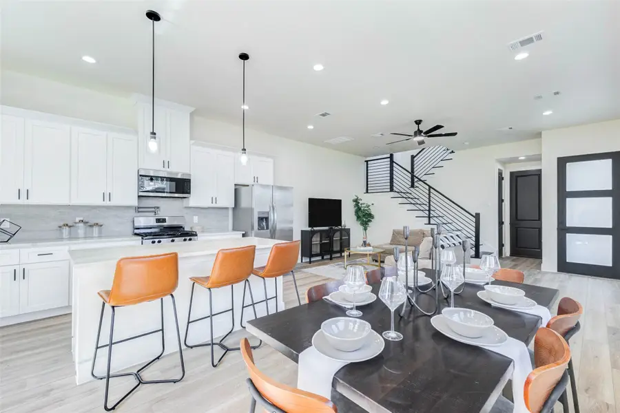 7115 England Street #B, Houston, TX 77021 - #2