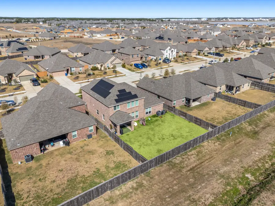 13721 Gaff Rig Drive, Texas City, TX 77510 - Image #2