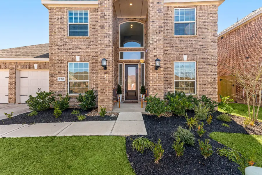 13721 Gaff Rig Drive, Texas City, TX 77510 - Image #3