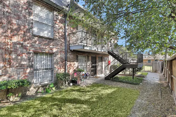 201 W Rosamond Street #61, Houston, TX 77076