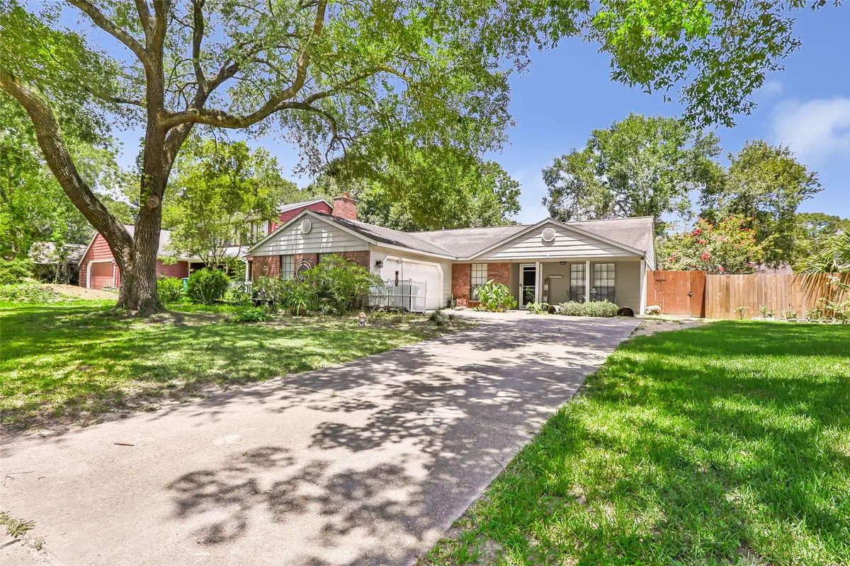 5314 Creek Shadows Drive, Houston, TX 77339 - Image #1