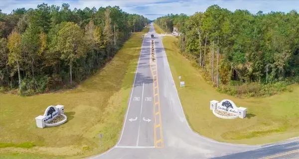 1074 Road 6609, Dallas, TX 77535