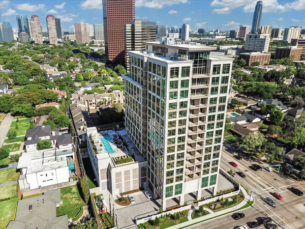5656 San Felipe #701, Houston, TX 77056