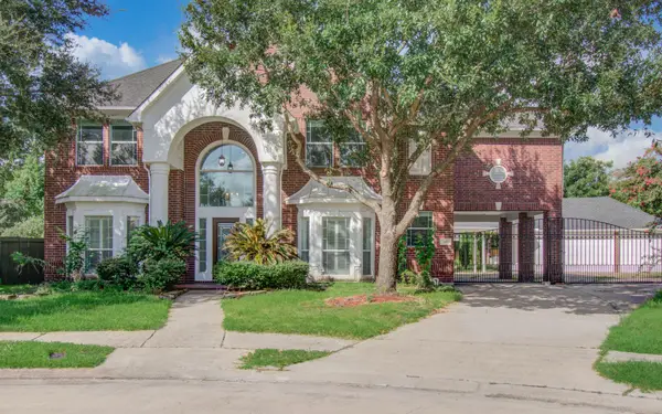 16819 Newlight Bend Drive, Houston, TX 77095