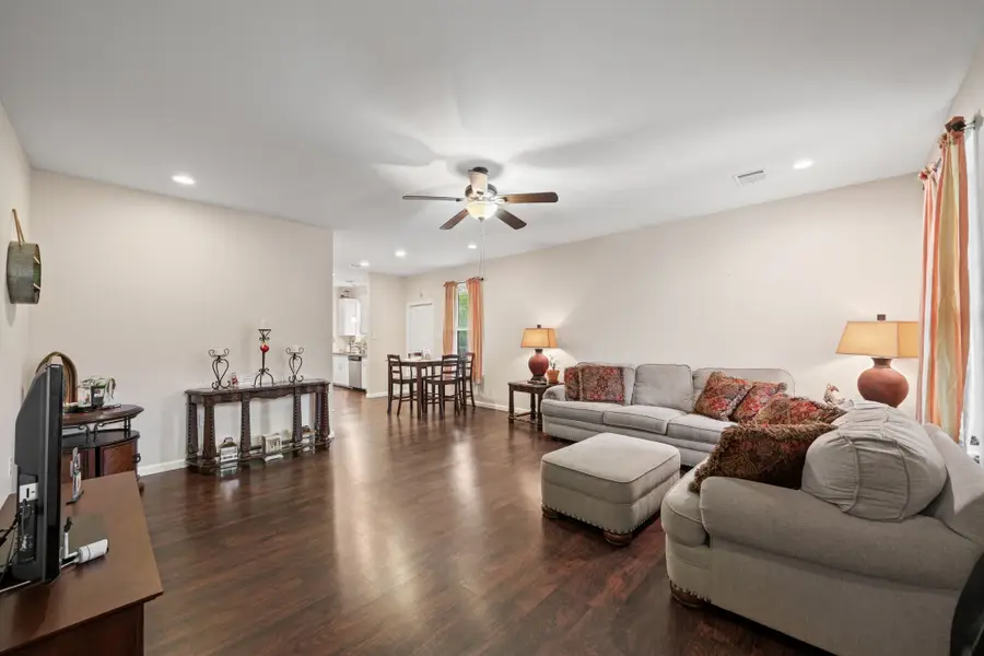 5907 Wedgefield Street, Houston, TX 77028 - Image #3