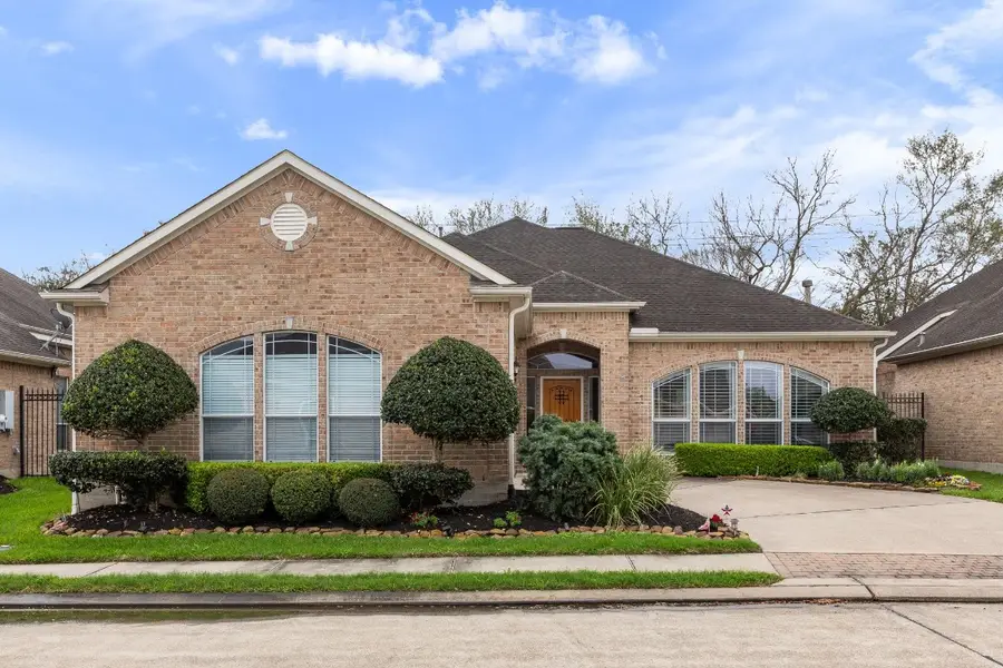 1531 Briar Bend Drive, Friendswood, TX 77546 - #2