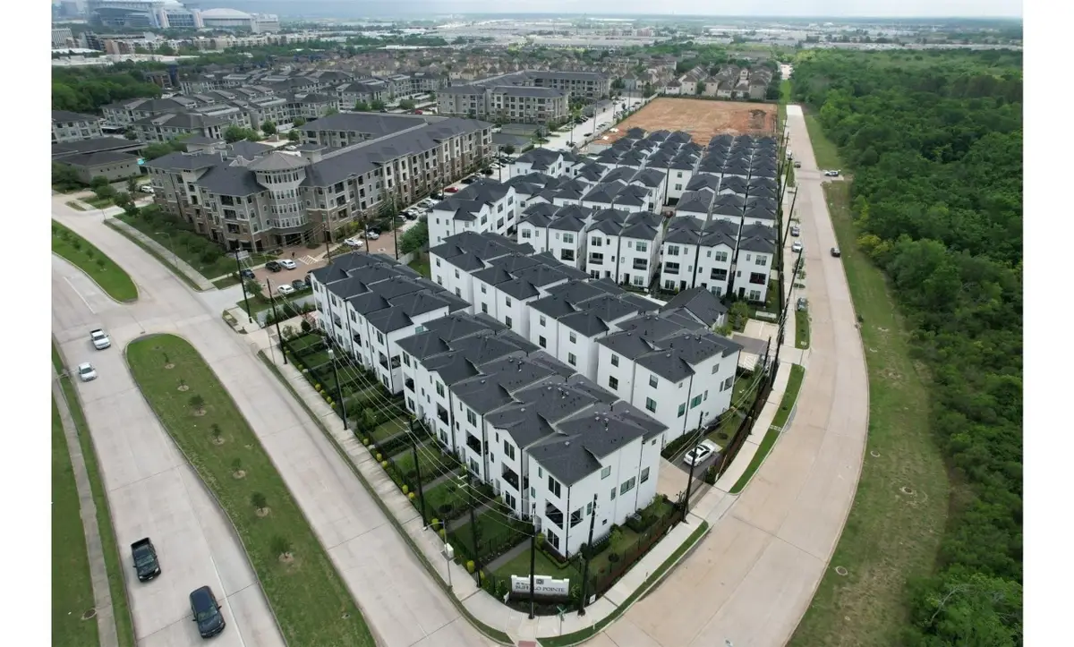 2802 Grand Fountains Drive #F, Houston, TX 77054 - #1