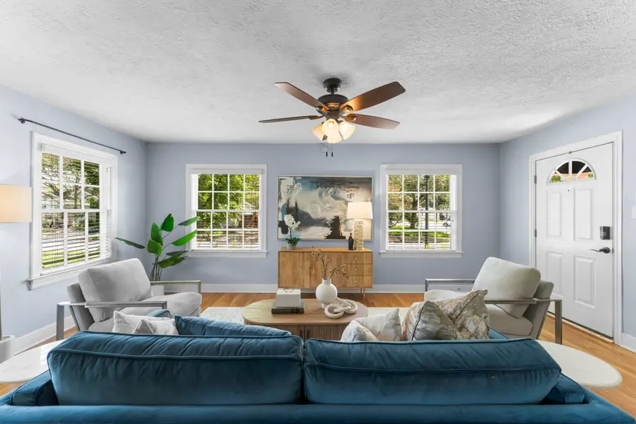 1102 Winston Street, Houston, TX 77009 - Image #3