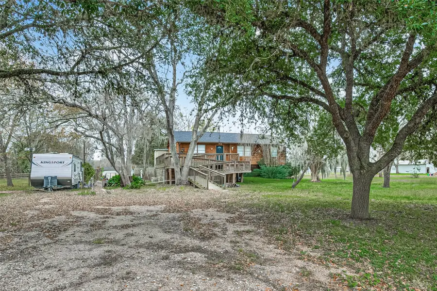 710 Pony Lane, Wallis, TX 77485 - #3