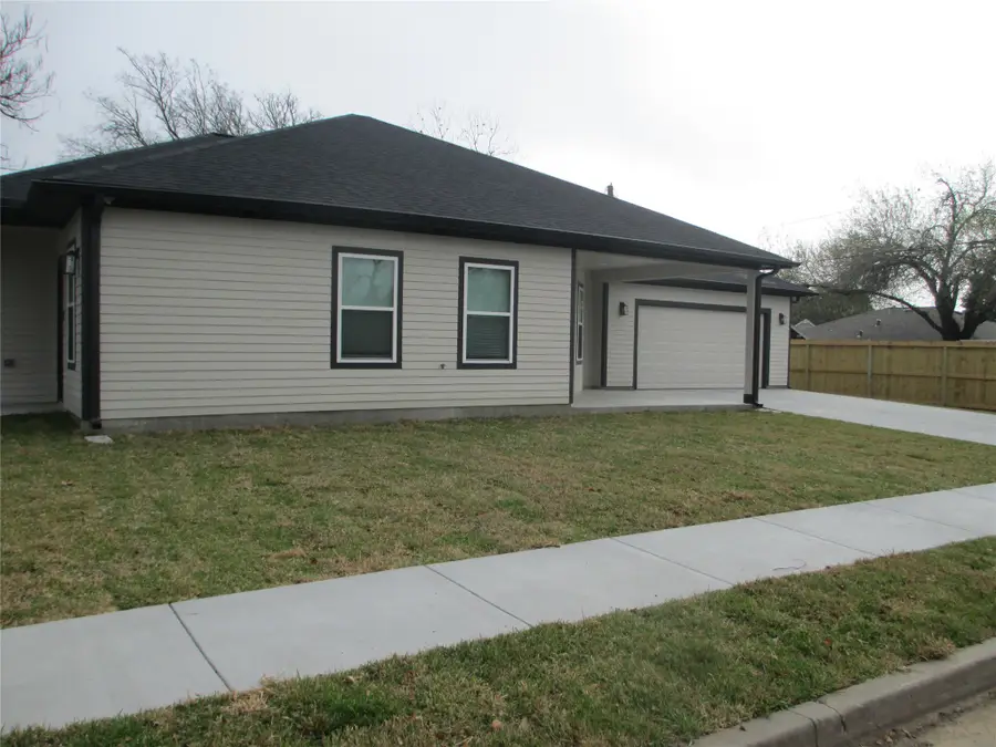 217 Miriam Street, Baytown, TX 77520 - #3