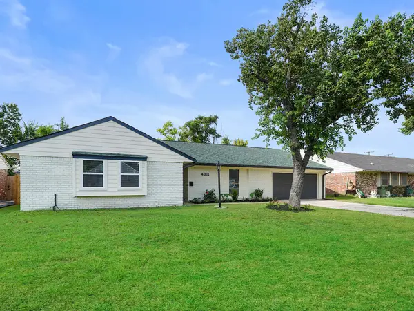 4311 Brookfield Drive, Houston, TX 77045