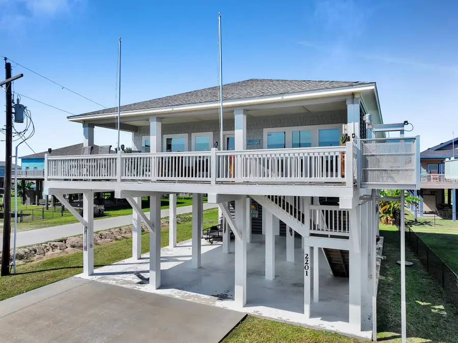 2201 Shrimp, Crystal Beach, TX 77650 - Image #2
