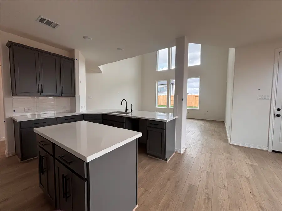 7911 Jade Crest Drive, Angleton, TX 77515 - #2