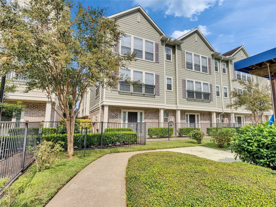 3001 Murworth Drive #701, Houston, TX 77025 - Image #3