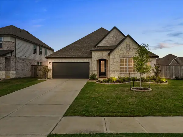 32302 Elmwood Manor, Waller, TX 77484
