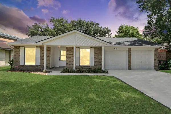 11211 Sageoak Drive, Houston, TX 77089