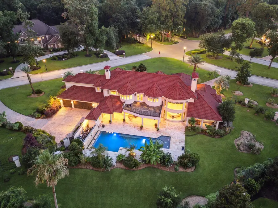 6 Kings Lake Estates Boulevard, Kingwood, TX 77346 - Image #2