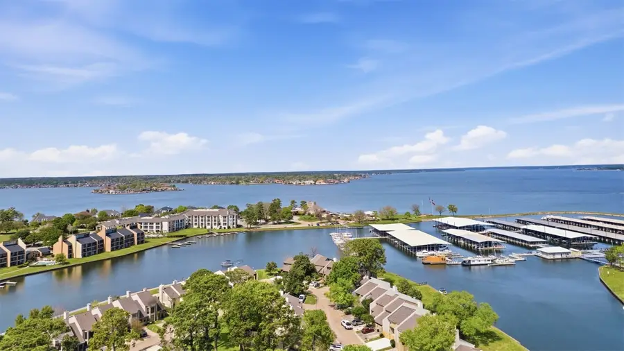 3914 Knollcrest Drive, Montgomery, TX 77356 - #3