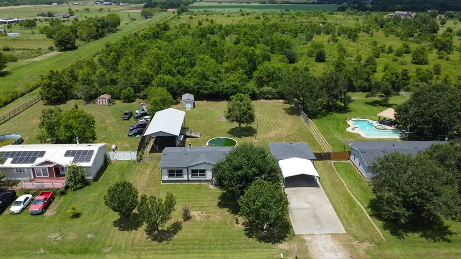 10023 S Country Drive, Alvin, TX 77511 - #3