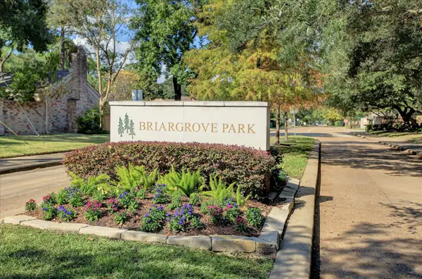 10118 Inwood Drive, Houston, TX 77042
