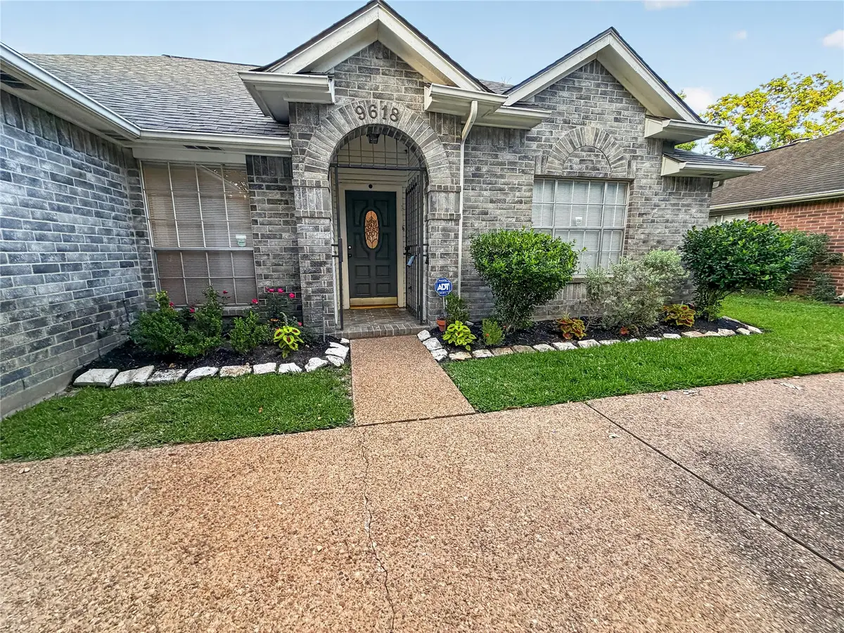 9618 Meadowchase Court, Houston, TX 77065 - #1