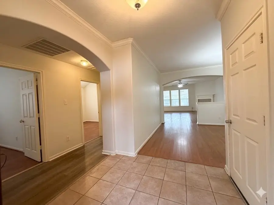 4123 Applecreek Bend Drive, Stafford, TX 77477 - #2
