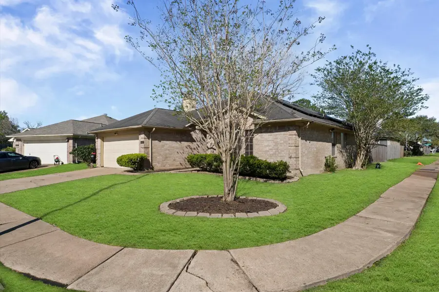4511 Hunter Green Court, Fresno, TX 77545 - #2