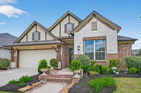 19115 Falkenstein Castle Way, Cypress, TX 77433