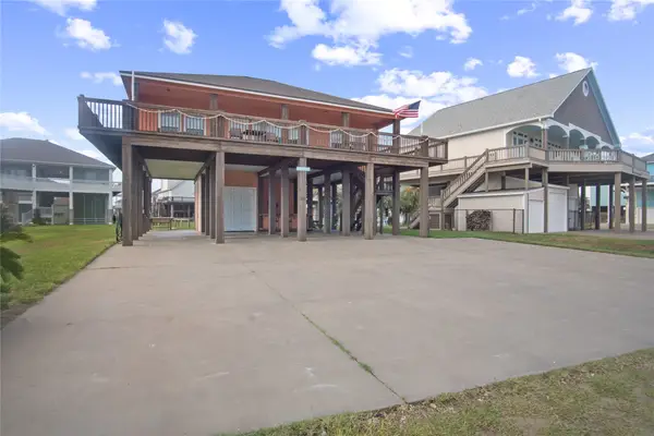 2691 Gillespie, Crystal Beach, TX 77650