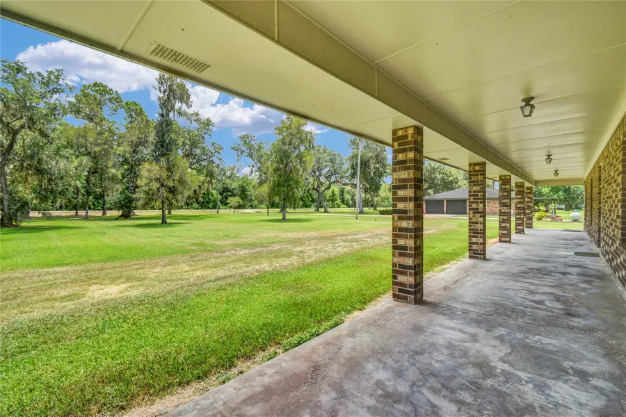 6192 County Road 803, Sweeny, TX 77480 - #2