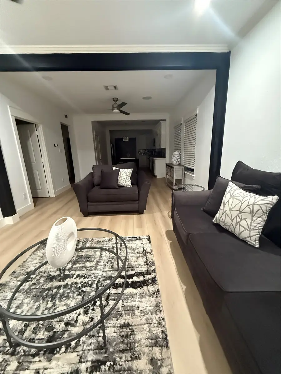410 Hunt, Houston, TX 77003 - #3