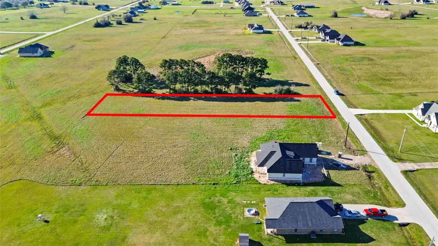 577 Longhorn Trail, Angleton, TX 77515 - #2